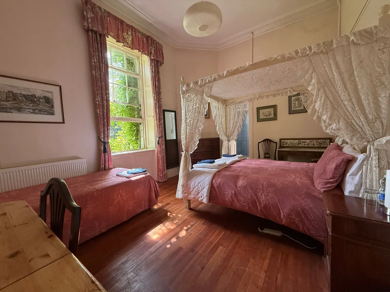 The Shannon River House Rooms — photograph 2