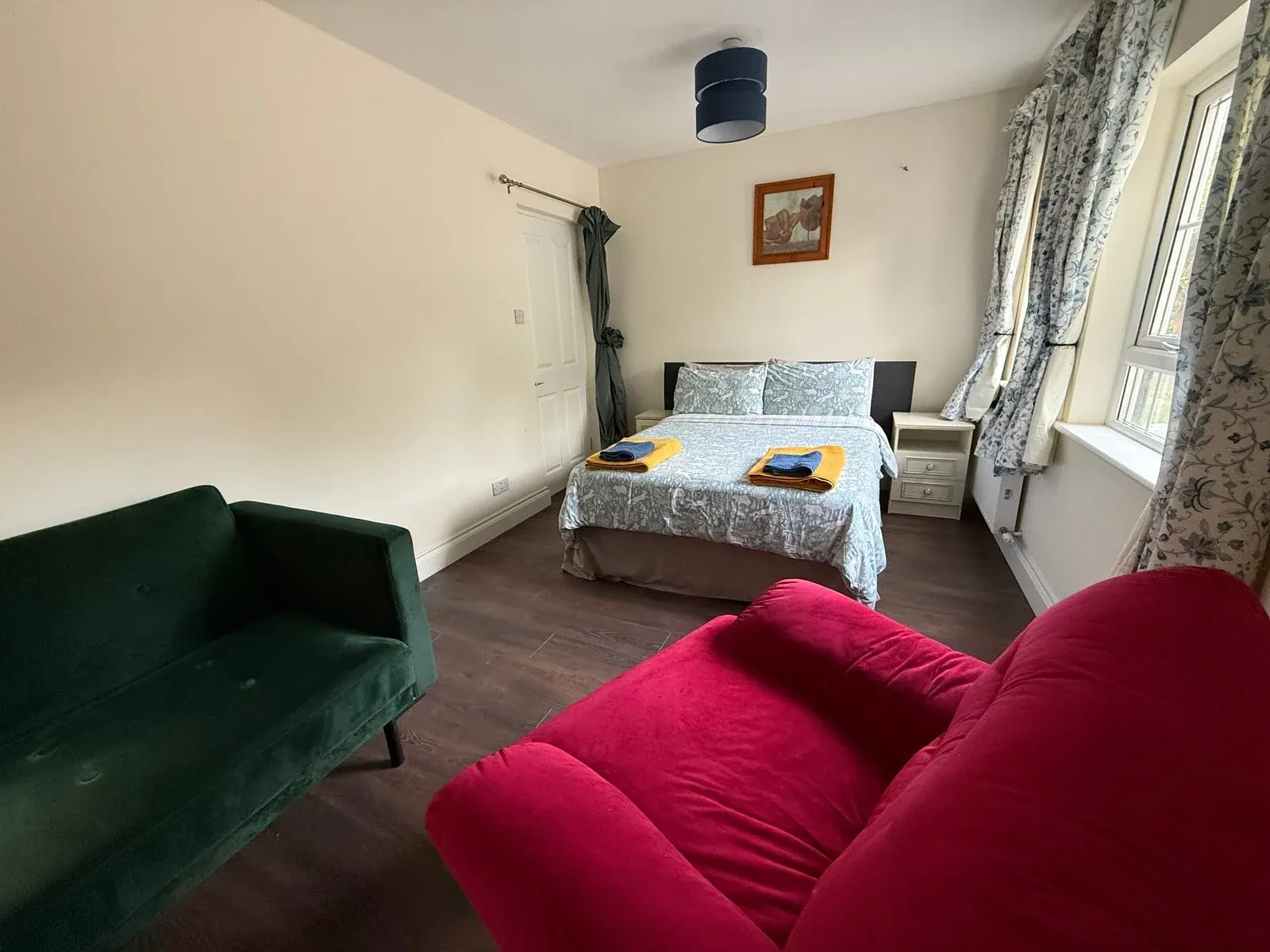 The River Cottage — photograph 12