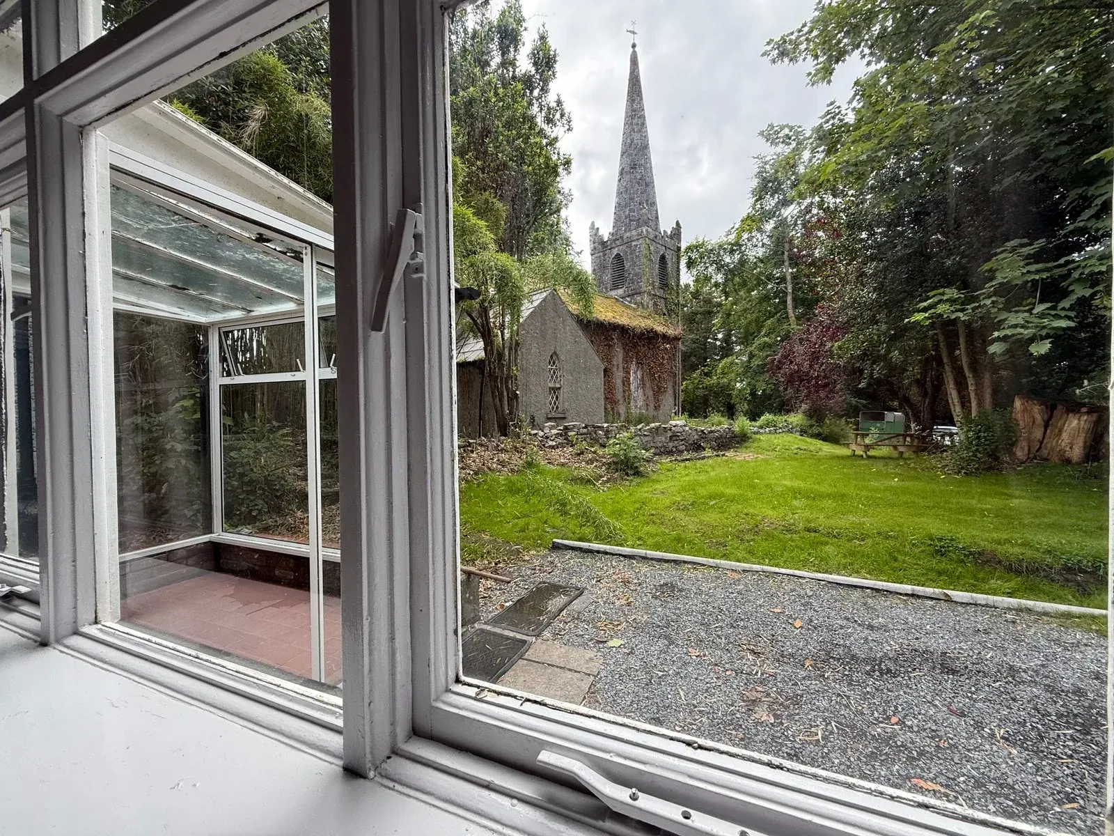 The River Cottage — photograph 20